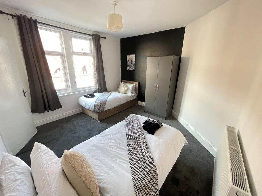30 Percent Off Weekly Stays - 6 Bedroom House - 11 Beds Blackpool Zewnętrze zdjęcie