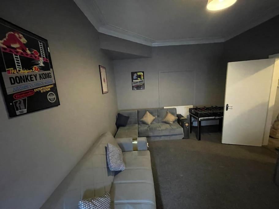 30 Percent Off Weekly Stays - 6 Bedroom House - 11 Beds Blackpool Zewnętrze zdjęcie