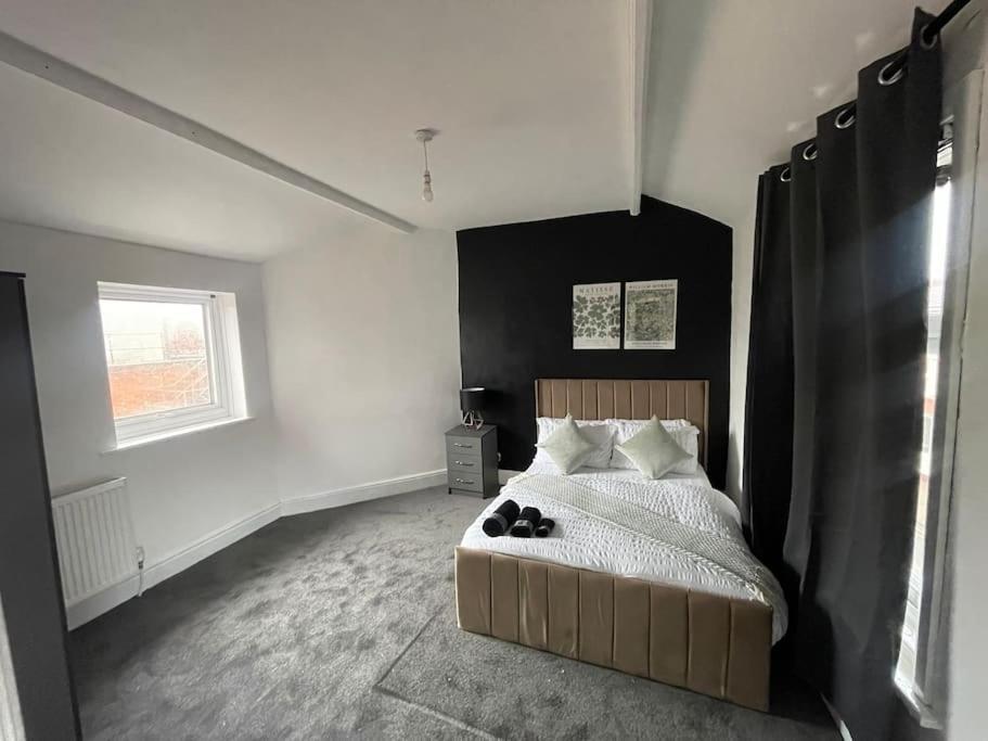 30 Percent Off Weekly Stays - 6 Bedroom House - 11 Beds Blackpool Zewnętrze zdjęcie