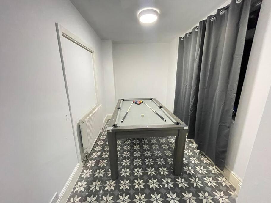 30 Percent Off Weekly Stays - 6 Bedroom House - 11 Beds Blackpool Zewnętrze zdjęcie