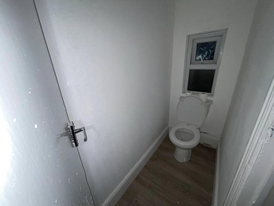 30 Percent Off Weekly Stays - 6 Bedroom House - 11 Beds Blackpool Zewnętrze zdjęcie