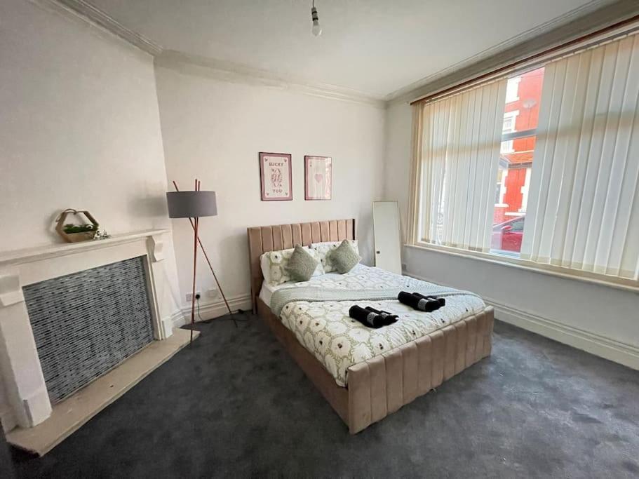 30 Percent Off Weekly Stays - 6 Bedroom House - 11 Beds Blackpool Zewnętrze zdjęcie