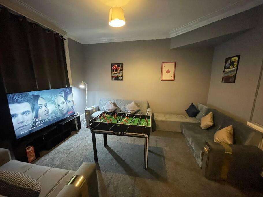 30 Percent Off Weekly Stays - 6 Bedroom House - 11 Beds Blackpool Zewnętrze zdjęcie